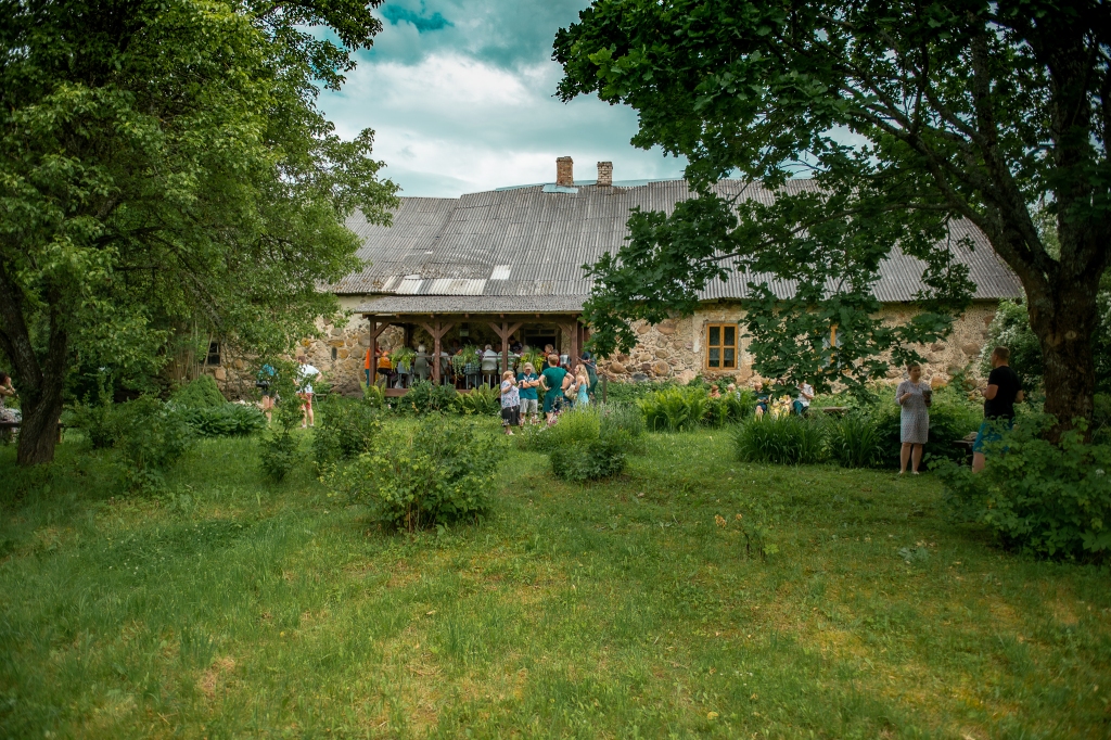 Aluksniesiem.lv raksta attēla aizvietotājs