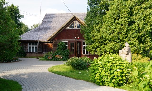 Aluksniesiem.lv raksta attēla aizvietotājs
