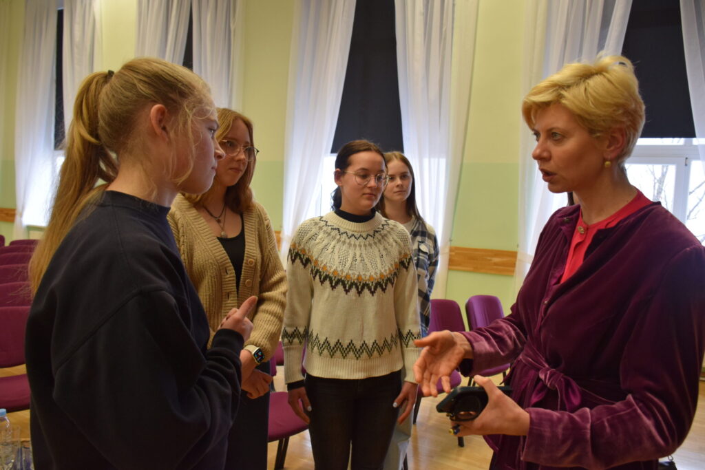 Aluksniesiem.lv raksta attēla aizvietotājs