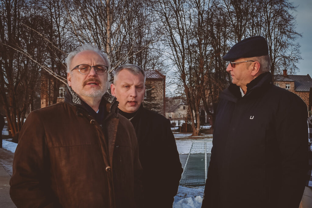 Aluksniesiem.lv raksta attēla aizvietotājs