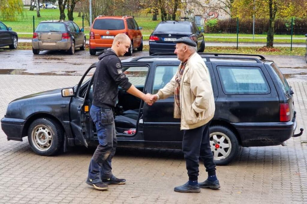 Aluksniesiem.lv raksta attēla aizvietotājs