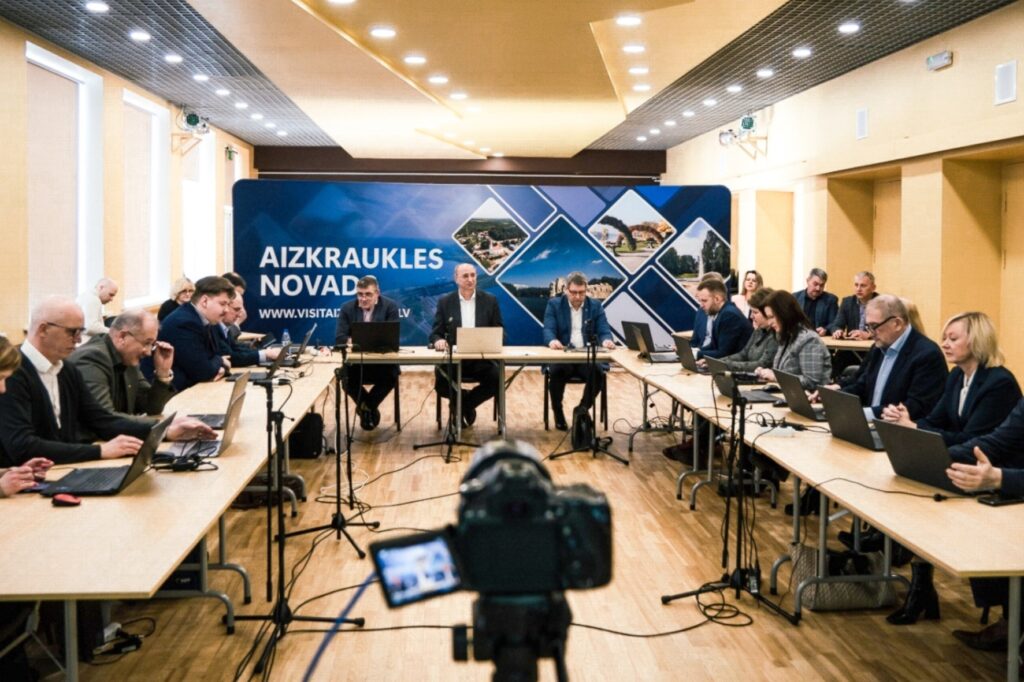 Aluksniesiem.lv raksta attēla aizvietotājs