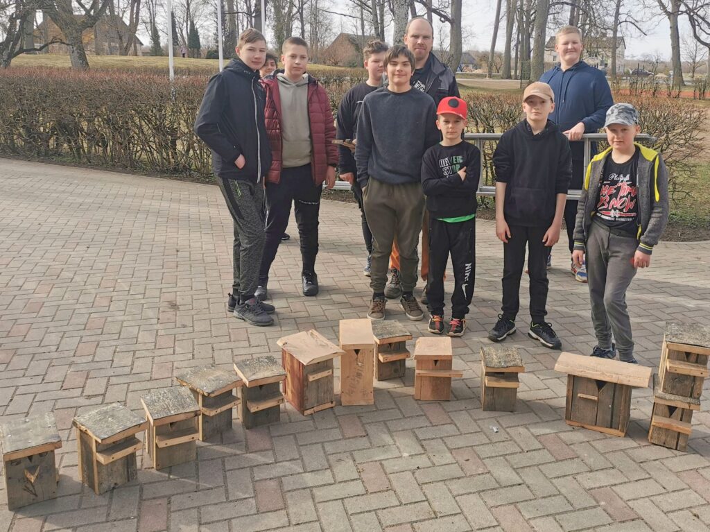 Aluksniesiem.lv raksta attēla aizvietotājs