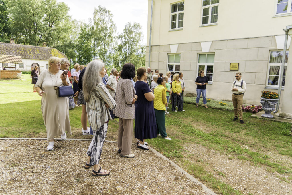 Aluksniesiem.lv raksta attēla aizvietotājs