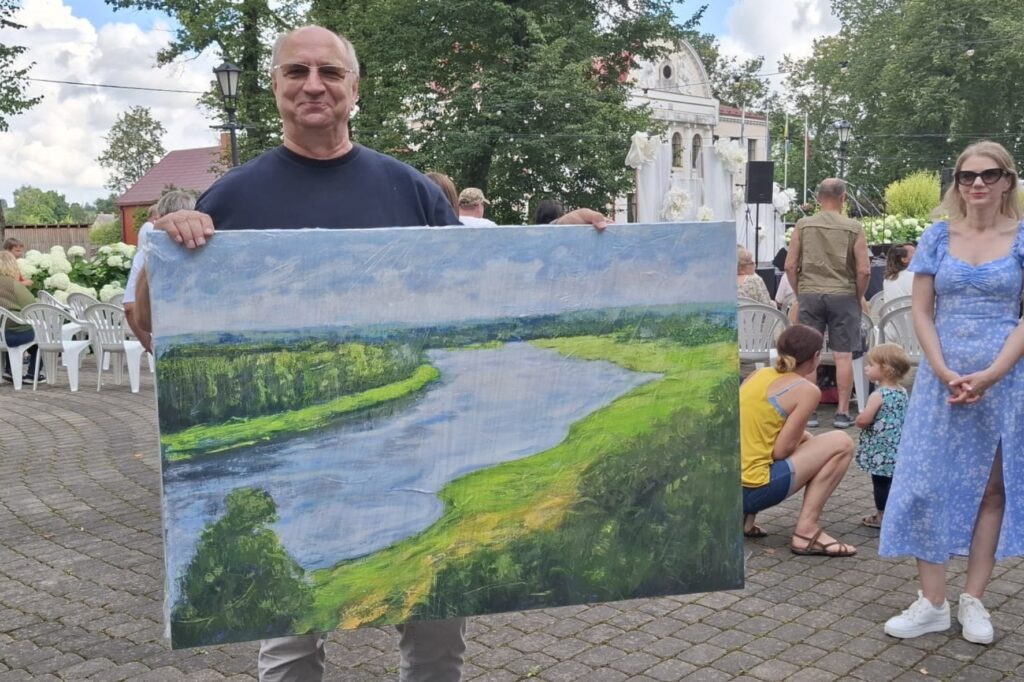 Aluksniesiem.lv raksta attēla aizvietotājs