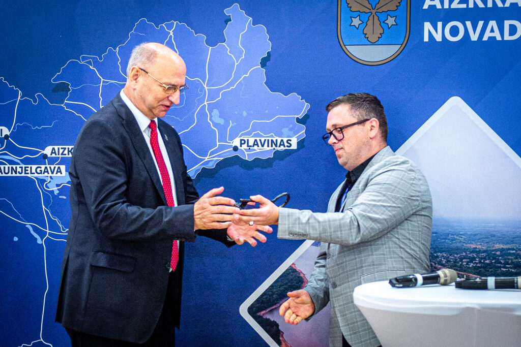 Aluksniesiem.lv raksta attēla aizvietotājs