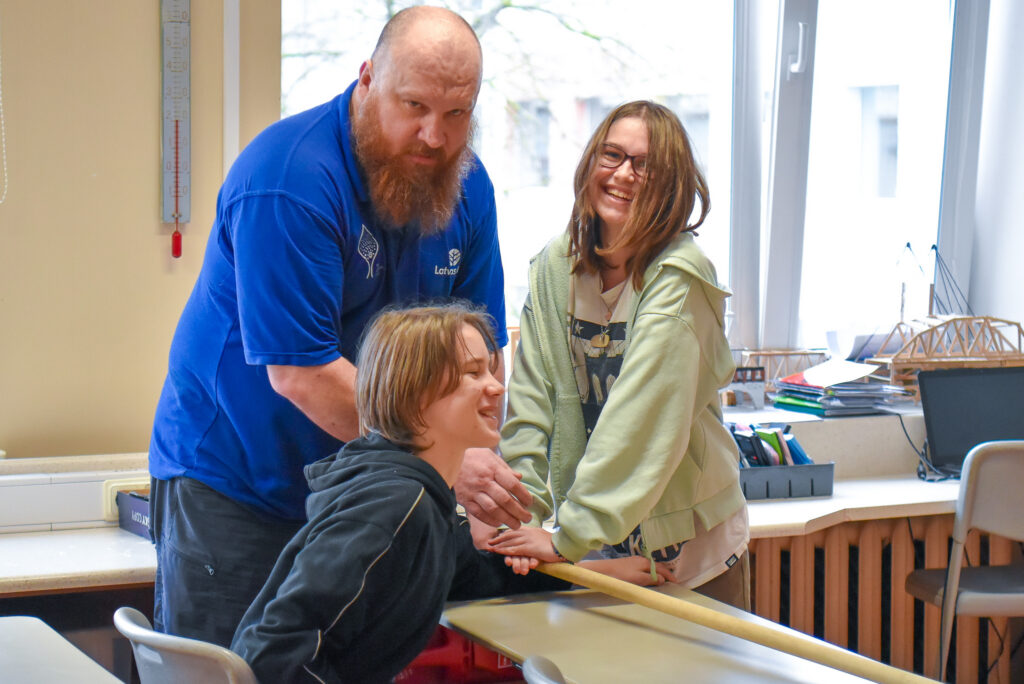 Aluksniesiem.lv raksta attēla aizvietotājs