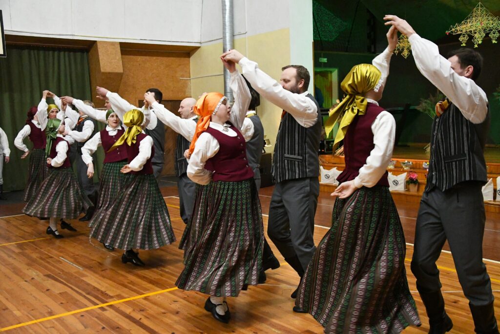 Aluksniesiem.lv raksta attēla aizvietotājs