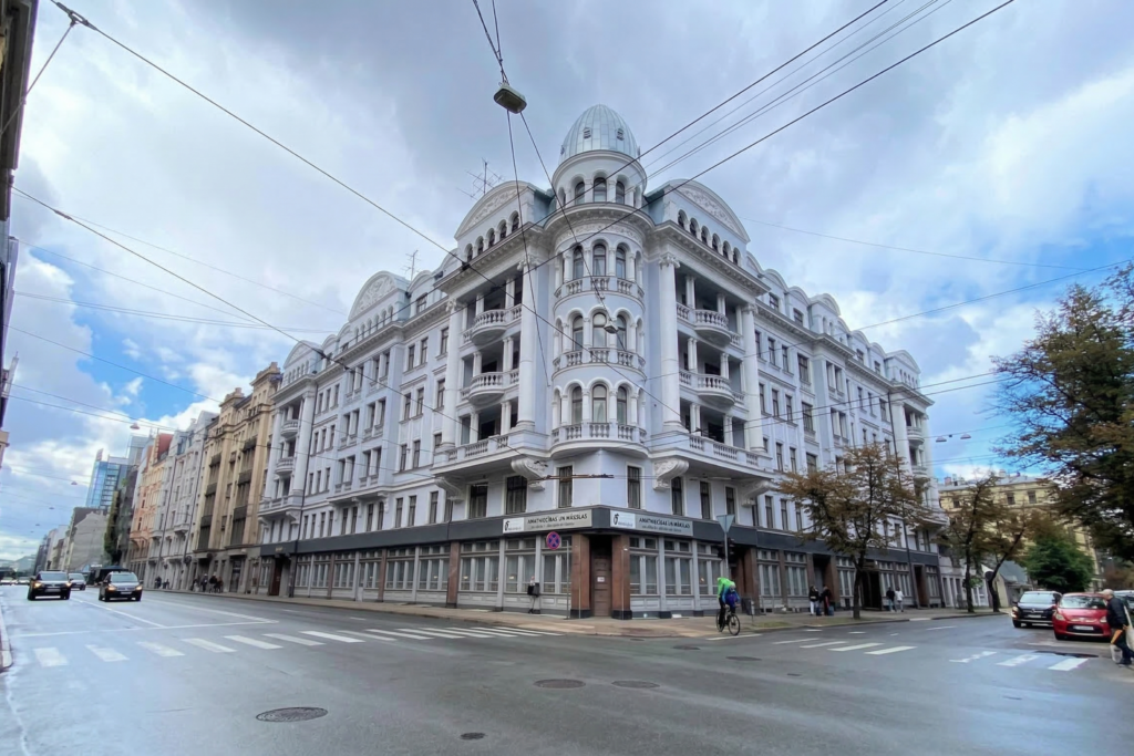 Aluksniesiem.lv raksta attēla aizvietotājs